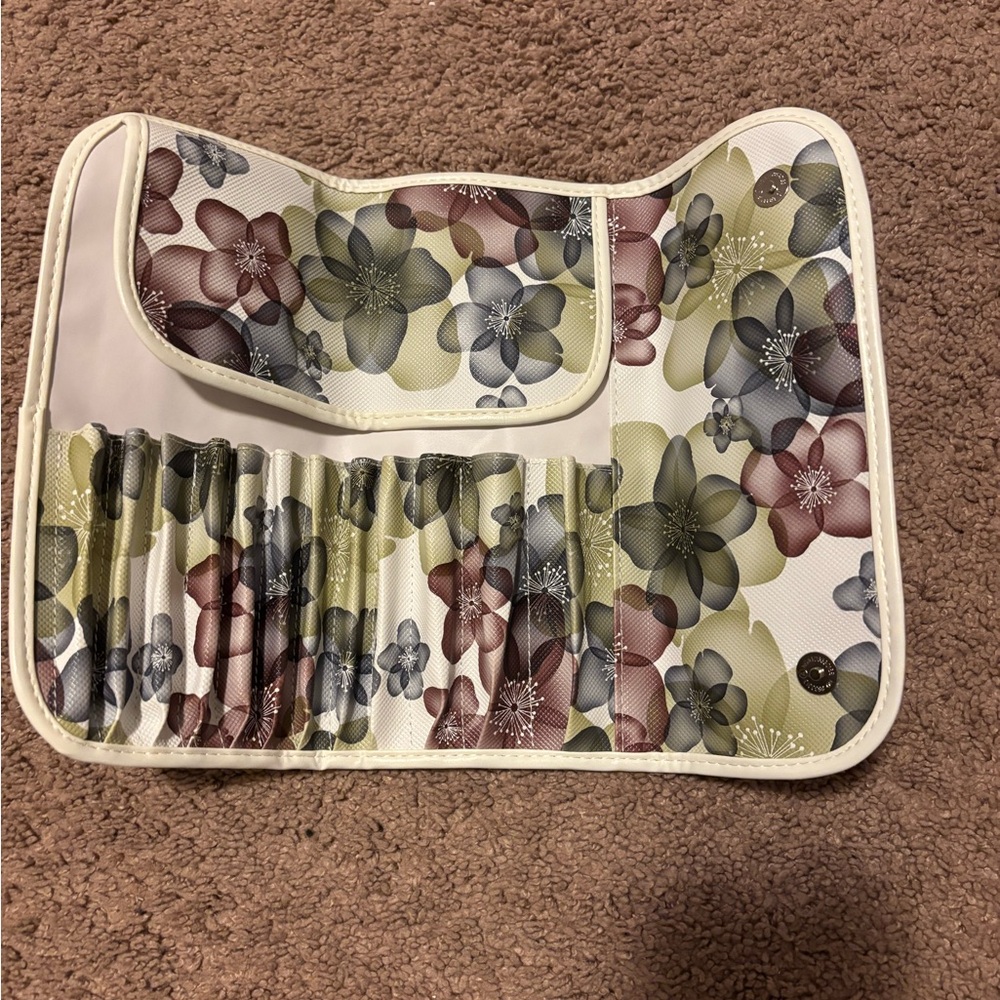 Make-up Brushes Pouch